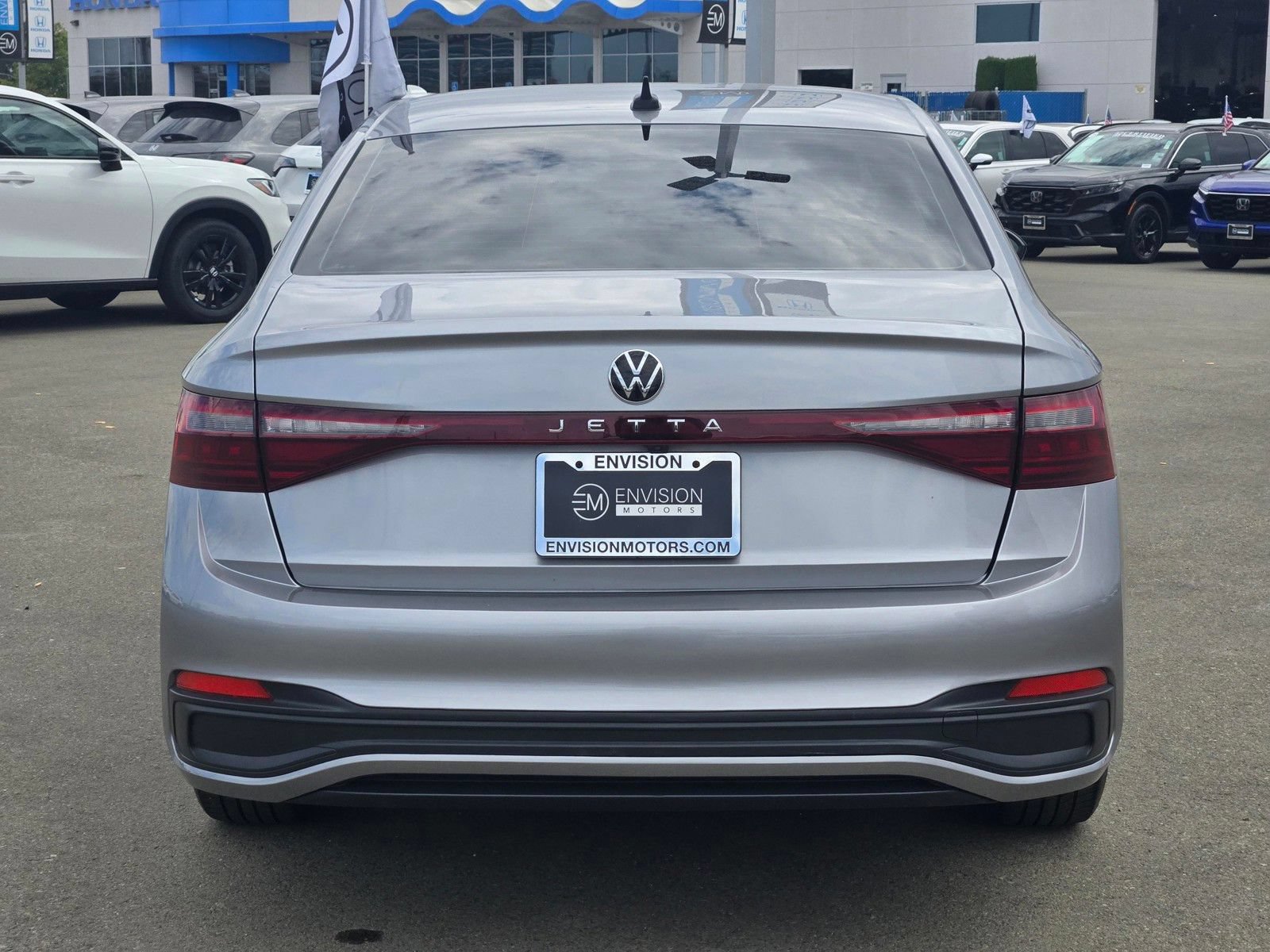 Used 2025 Volkswagen Jetta Sport FWD image 6