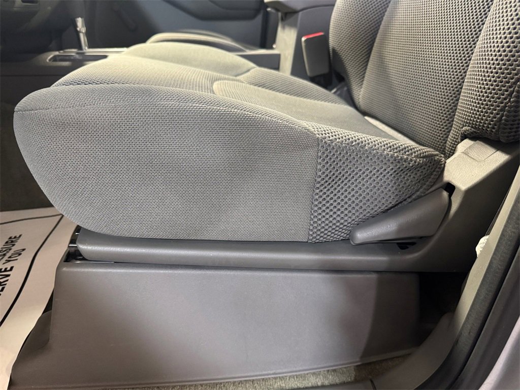 Used 2014 Nissan Frontier S image 13