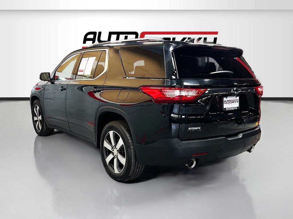 Used 2019 Chevrolet Traverse LT w/ LT Premium Package AWD/4WD image 5