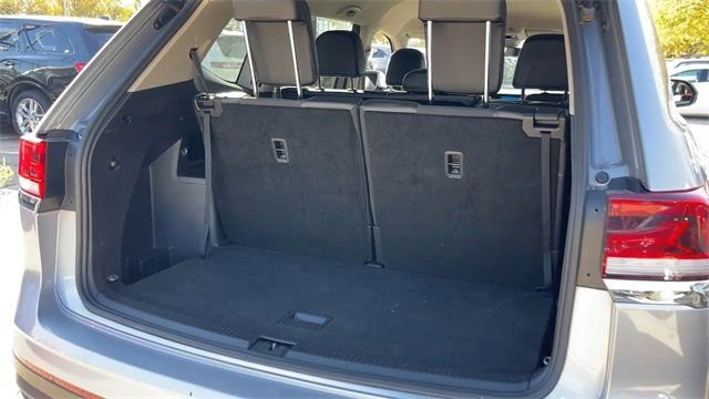Used 2024 Volkswagen Atlas SE image 23