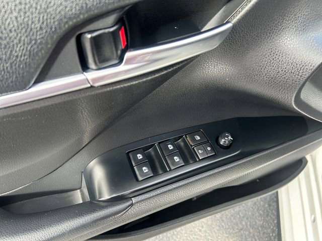 Certified 2020 Toyota Camry SE FWD image 11