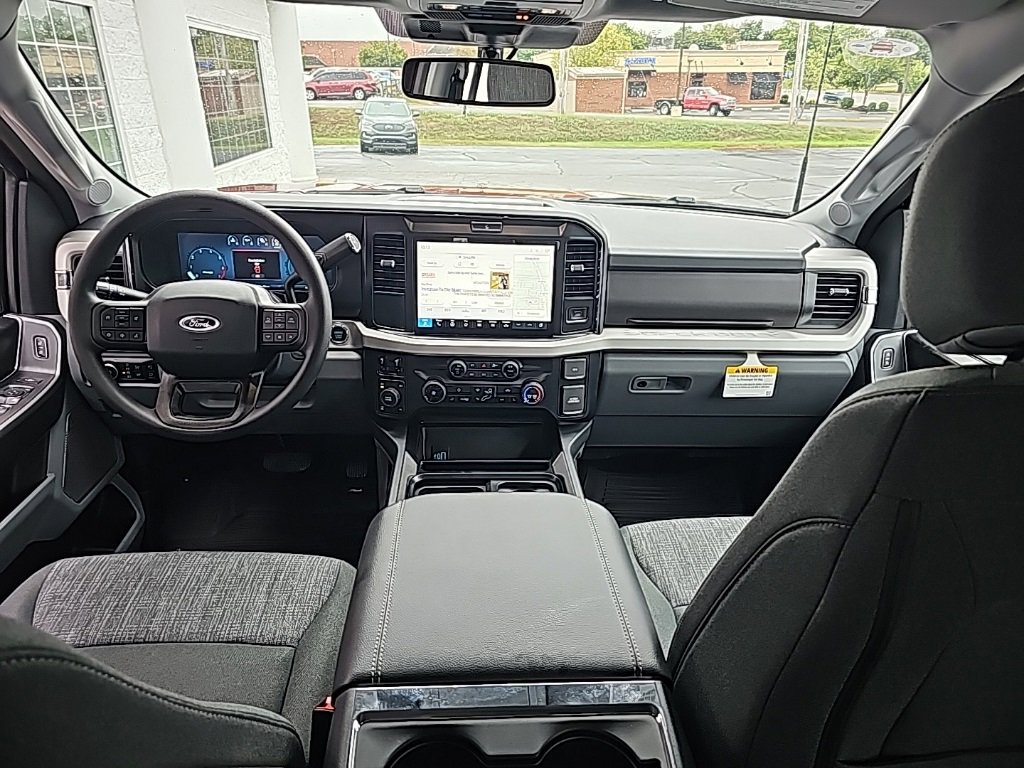 New 2026 Ford F250 XLT w/ XLT Premium Package image 12