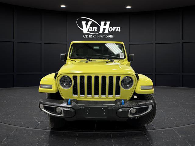 Used 2023 Jeep Wrangler Unlimited Sahara w/ Cold Weather Group image 11