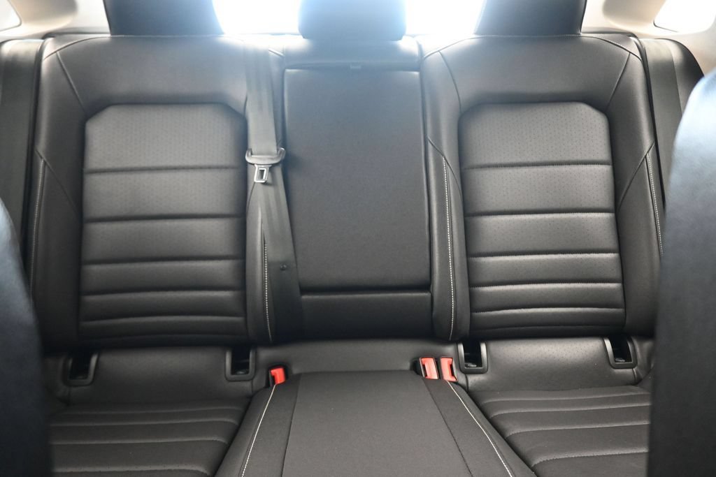 Used 2024 Volkswagen Jetta SE FWD image 27