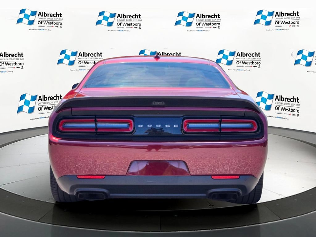 Used 2022 Dodge Challenger SRT Hellcat RWD image 4