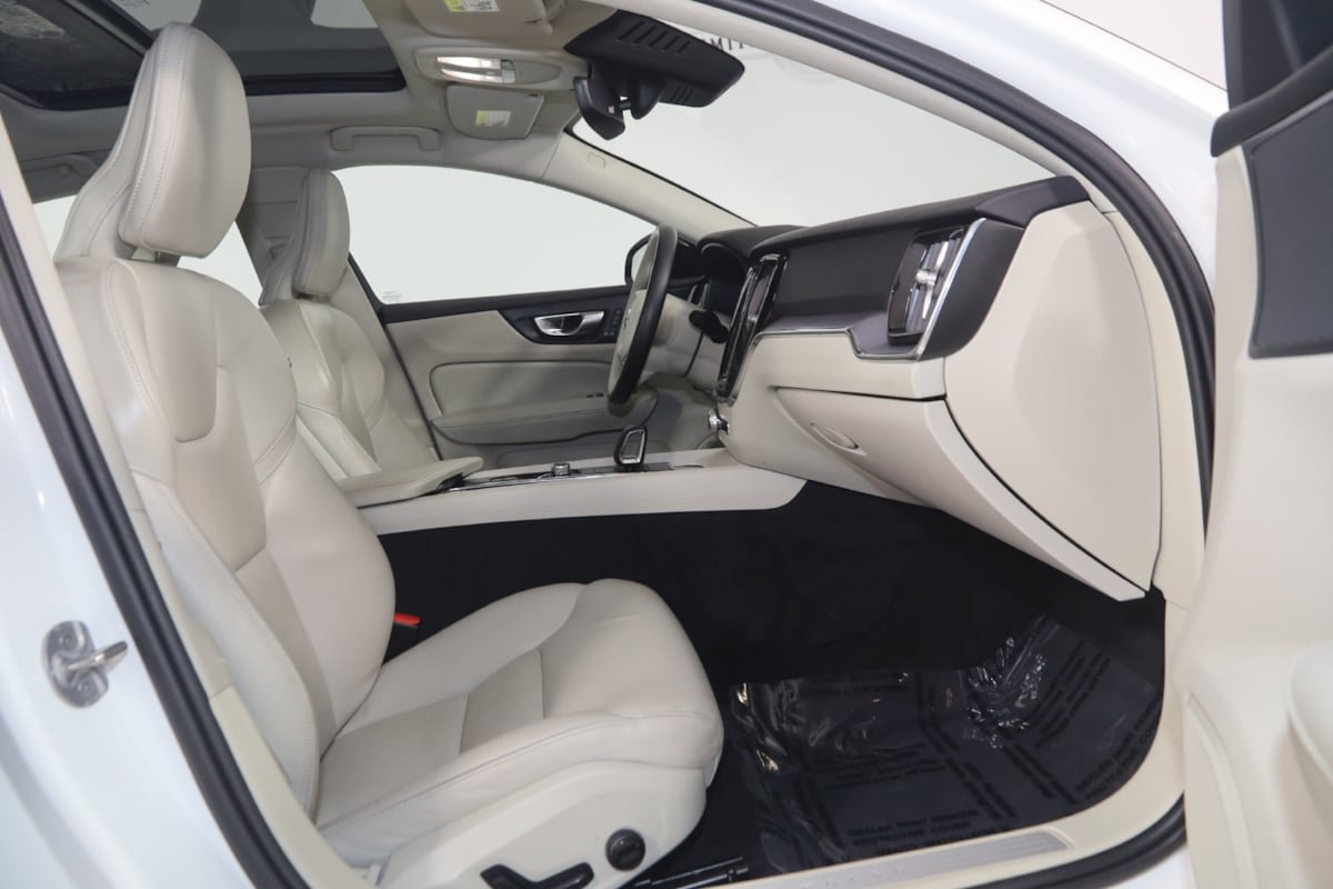 Used 2024 Volvo S60 B5 Core w/ Climate Package FWD image 14