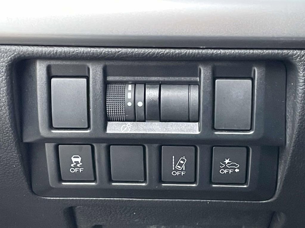 Used 2019 Subaru Outback 2.5i AWD/4WD image 9