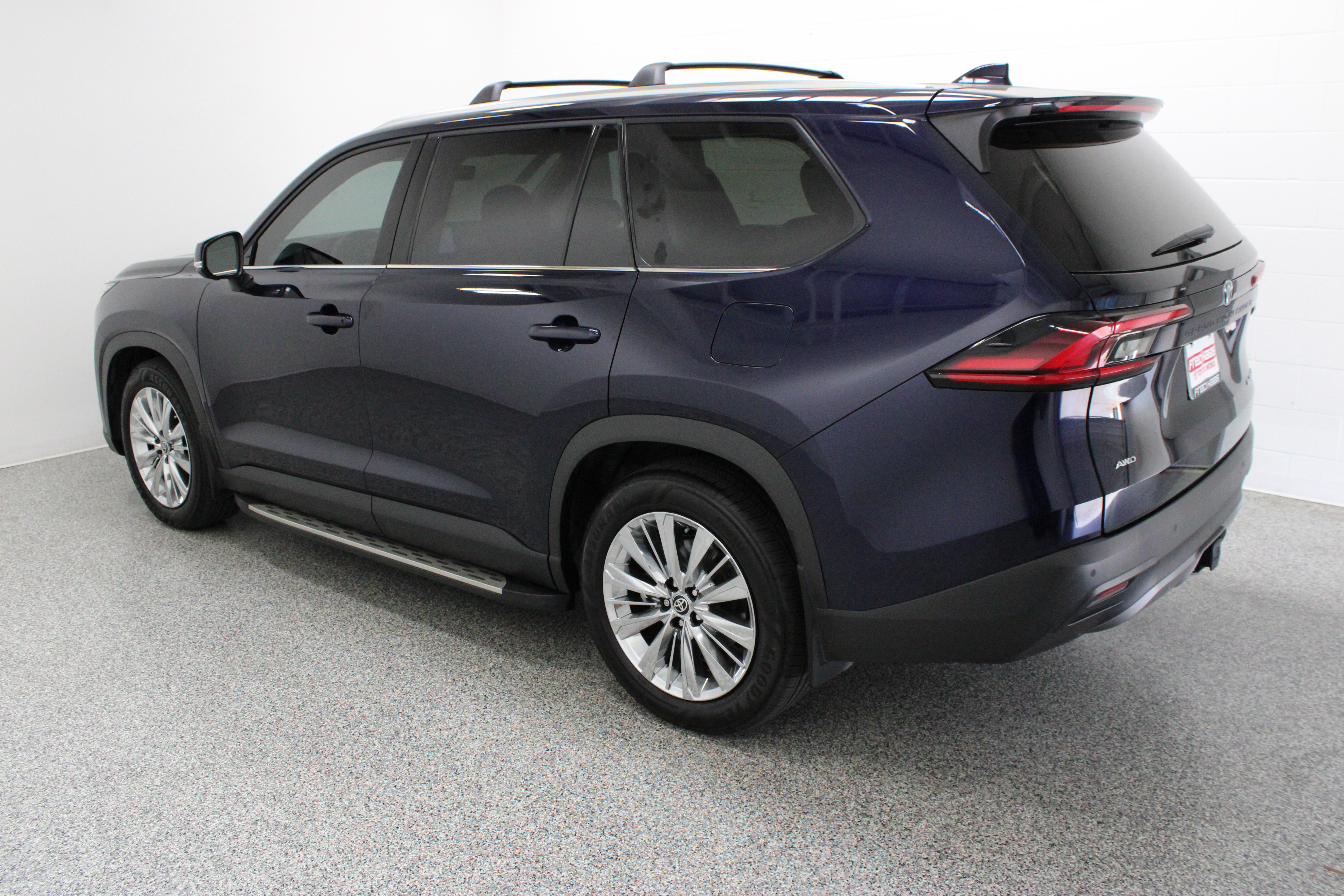 Used 2026 Toyota Grand Highlander AWD image 9
