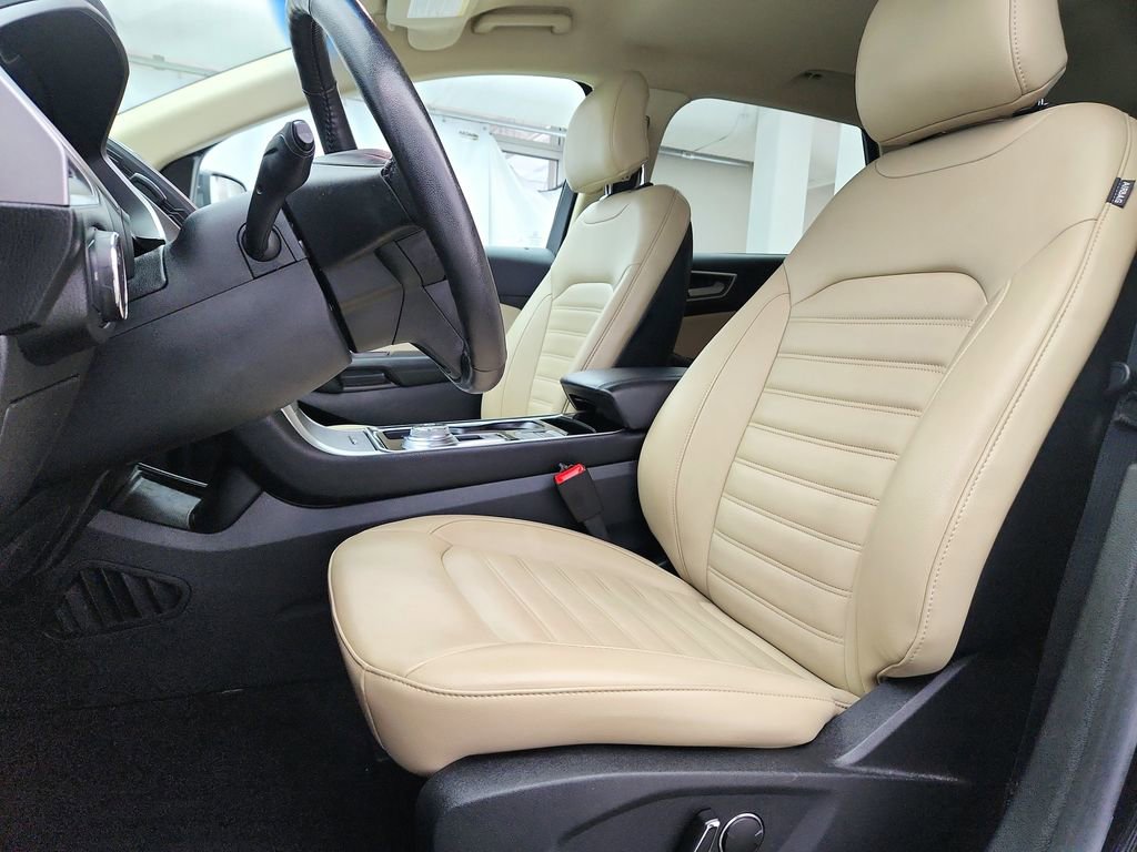 Used 2019 Ford Edge SEL w/ Equipment Group 201A image 11