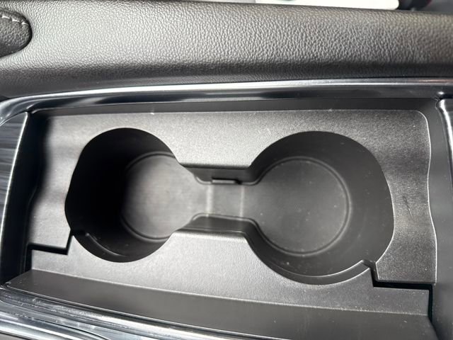 Used 2019 Buick Enclave Essence image 20