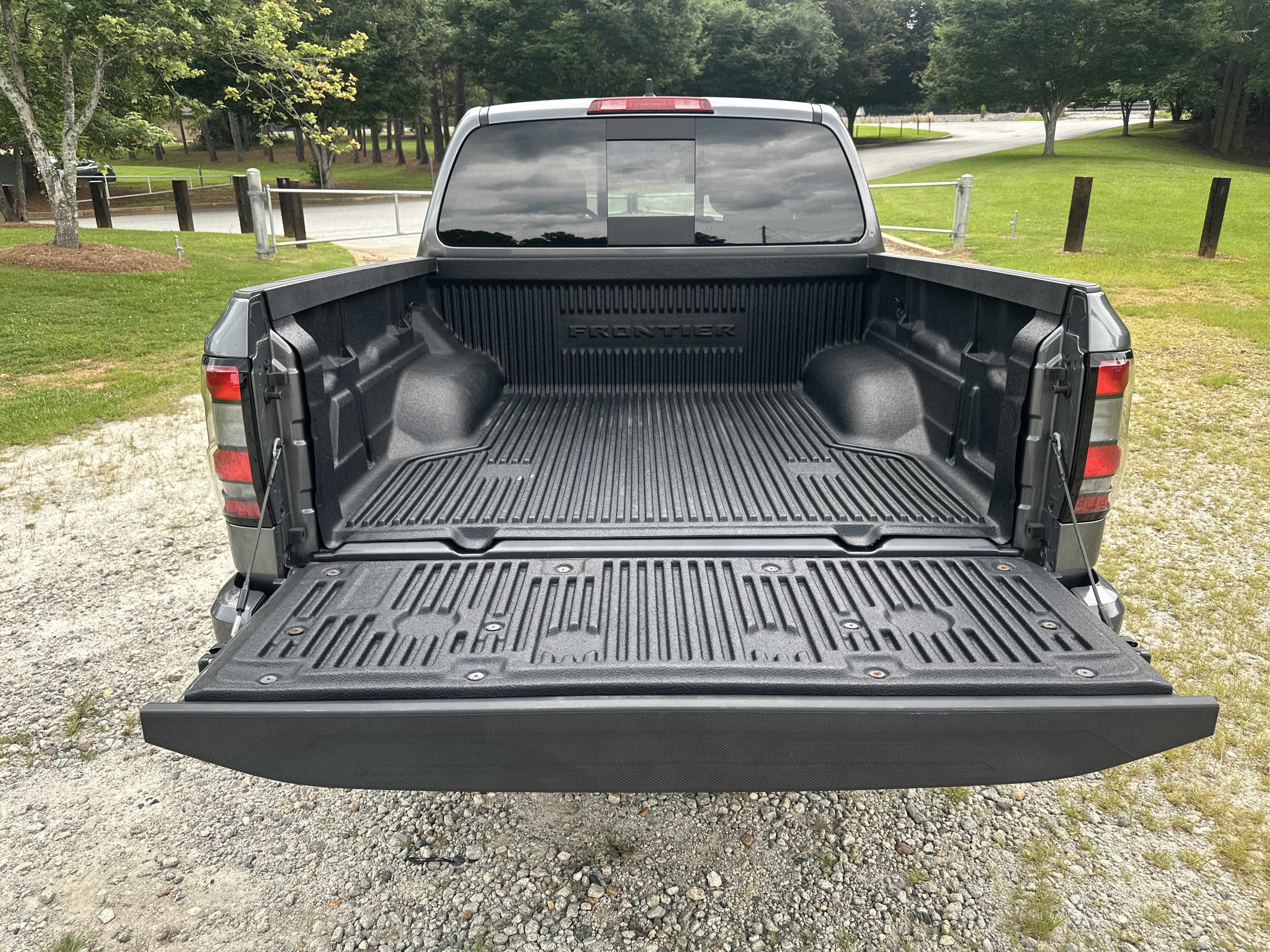 Used 2026 Nissan Frontier PRO-4X AWD/4WD image 18