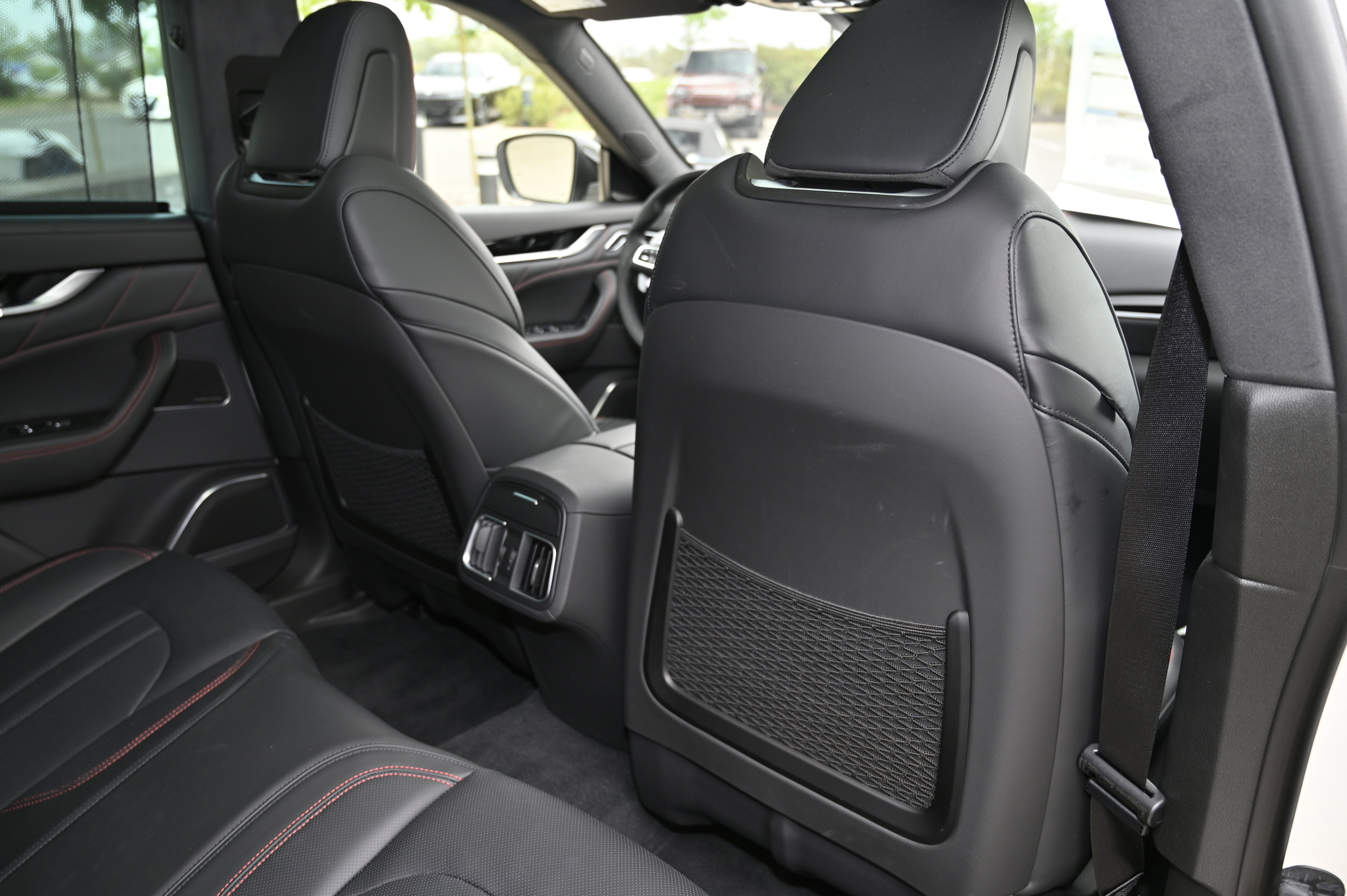 New 2024 Maserati Levante Modena Ultima image 40