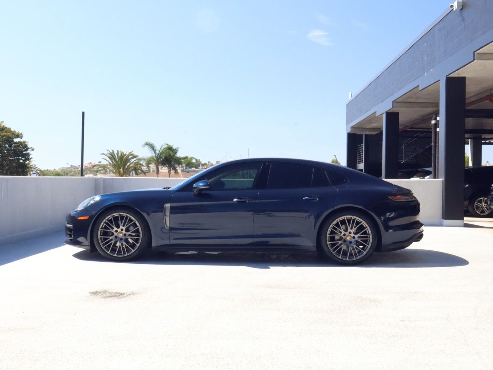 Certified 2023 Porsche Panamera Platinum Edition RWD image 2