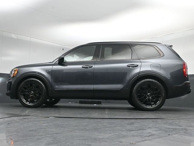 Used 2022 Kia Telluride SX w/ SX Prestige Package image 42