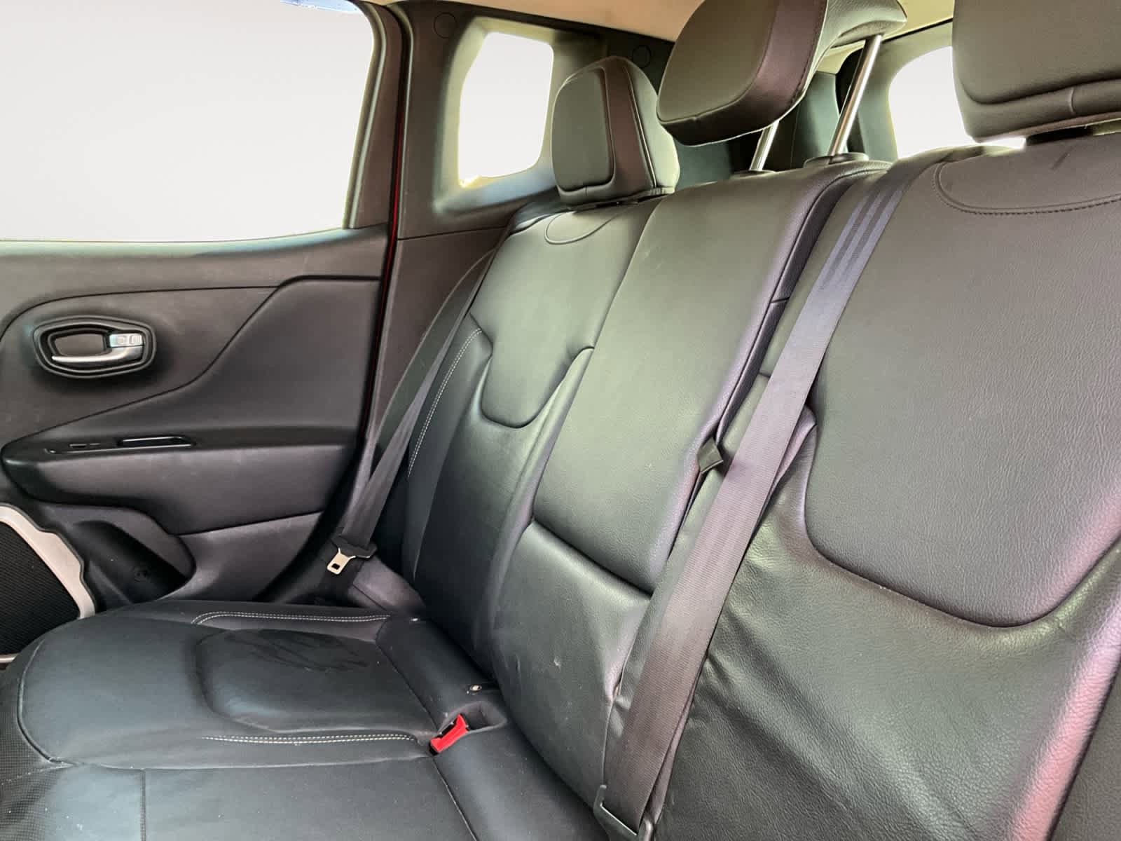 Used 2017 Jeep Renegade Limited AWD/4WD image 15