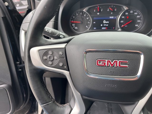 Used 2023 GMC Terrain SLT image 20