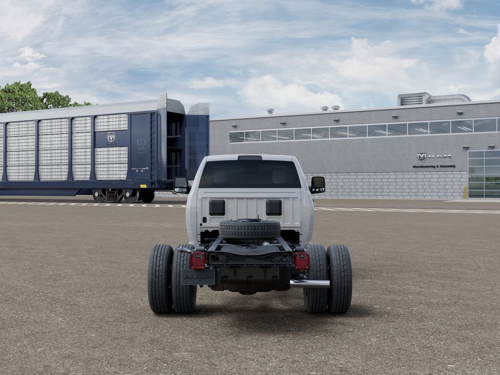 New 2025 RAM 3500 Tradesman AWD/4WD image 8