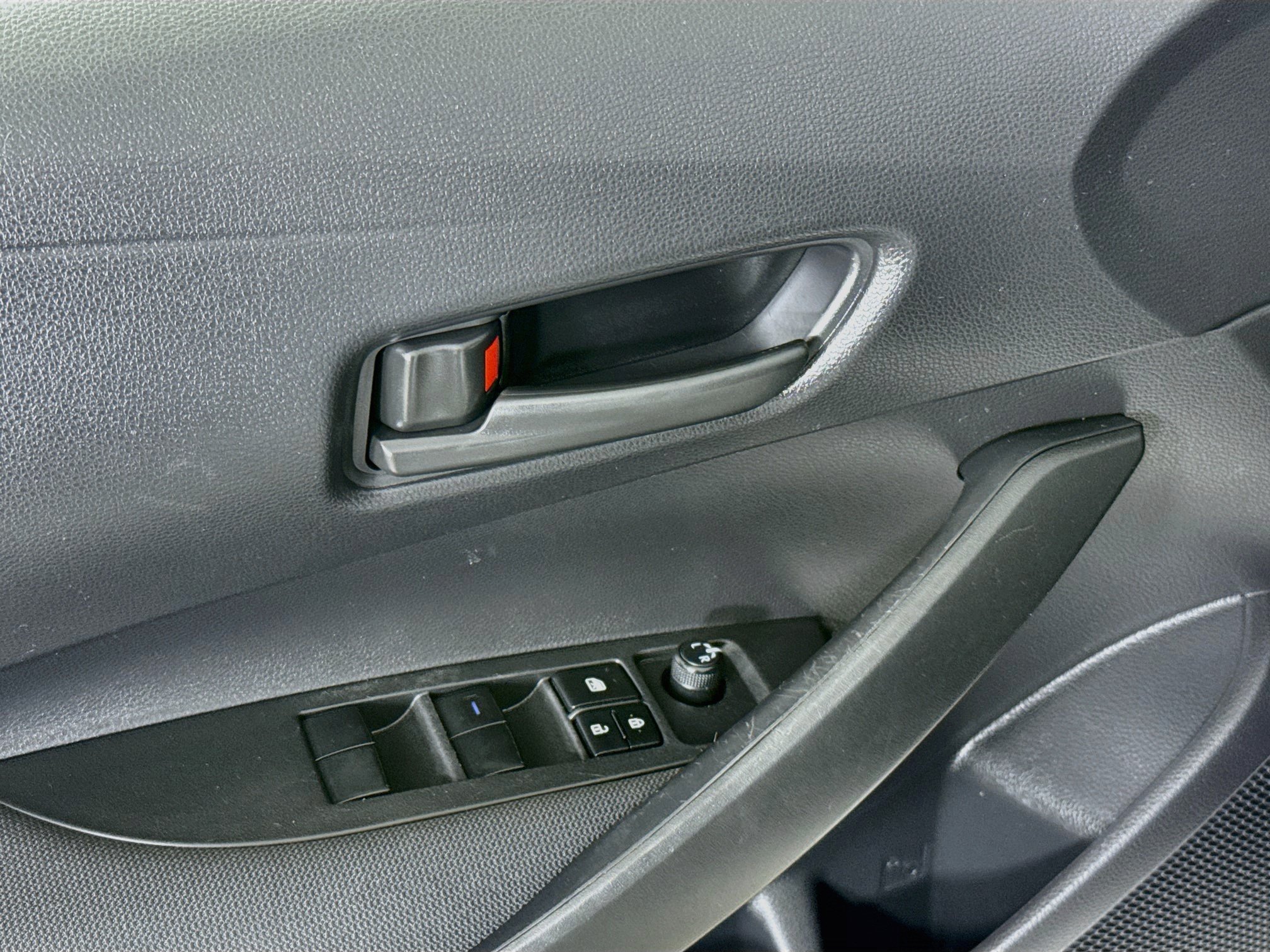 Certified 2022 Toyota Corolla LE FWD image 19