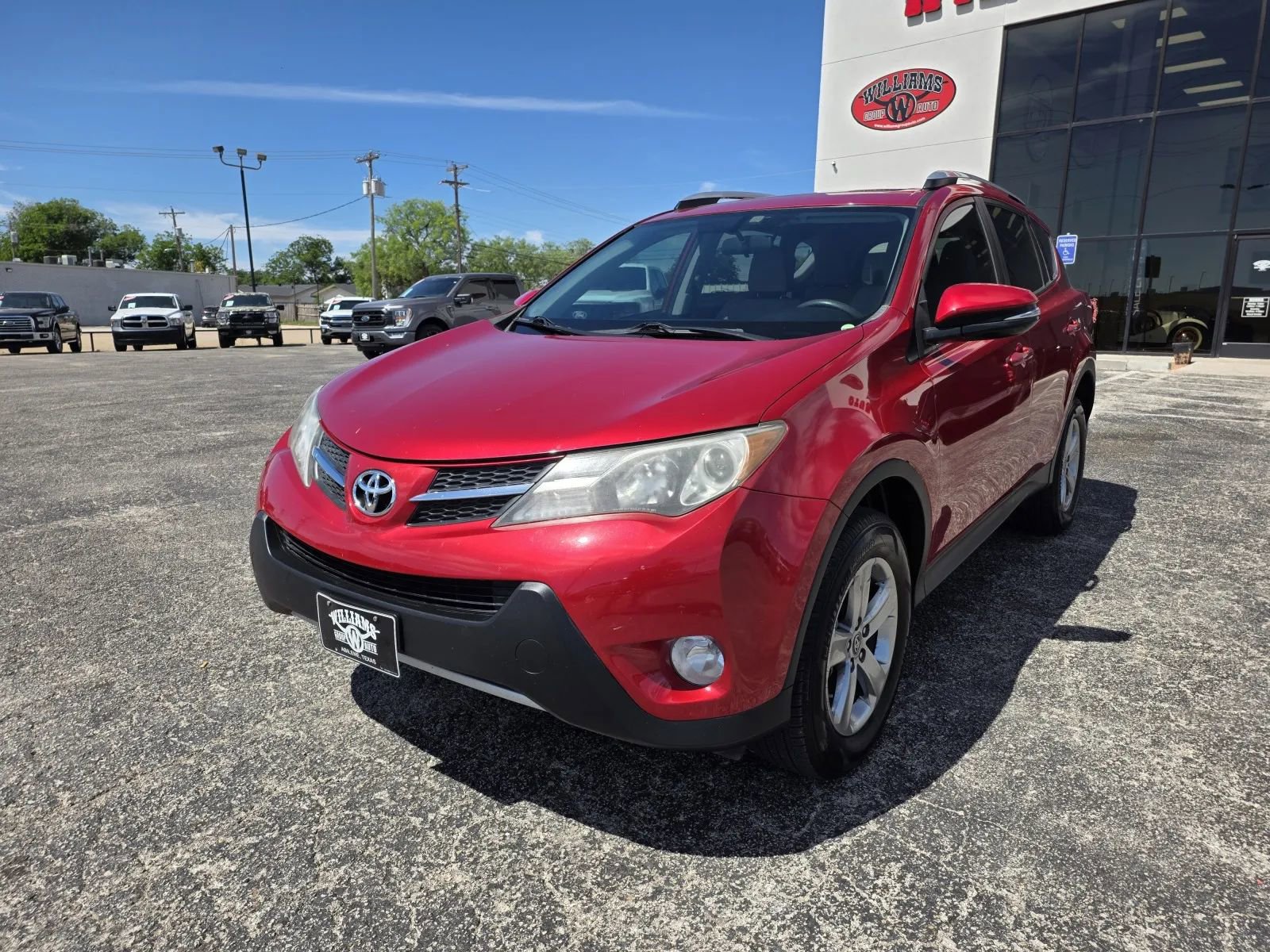 Used 2015 Toyota RAV4 XLE FWD image 3