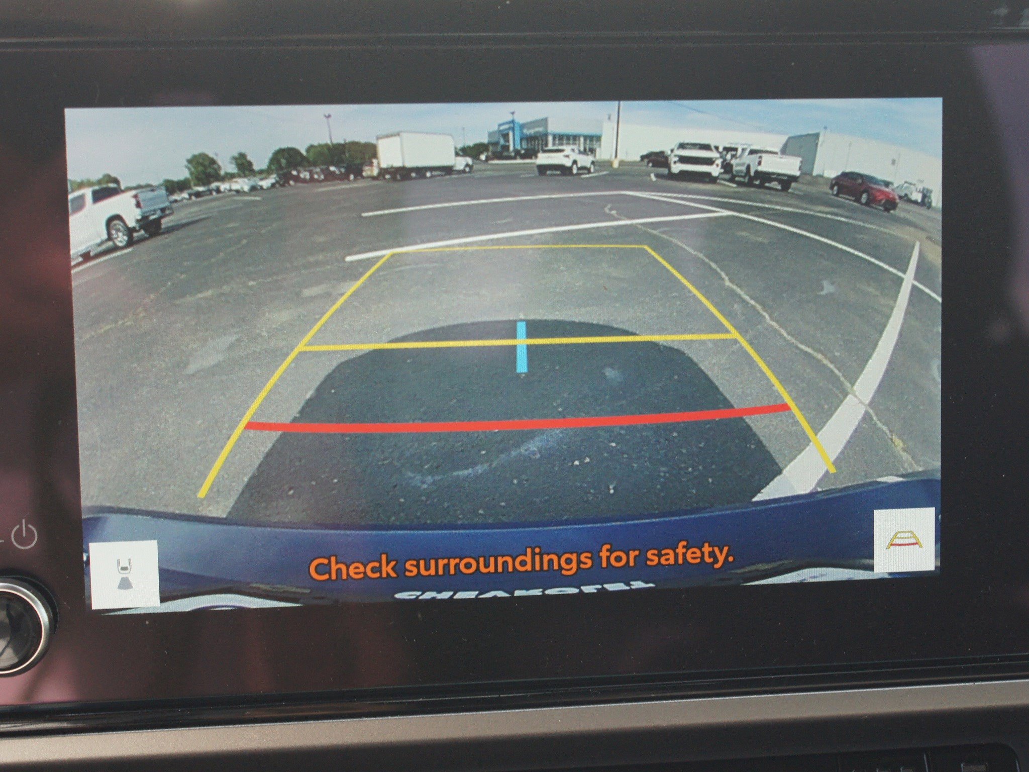 Used 2025 Toyota Camry LE w/ Convenience Package FWD image 6