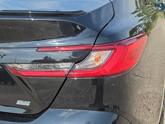 Used 2025 Toyota Camry SE FWD image 8