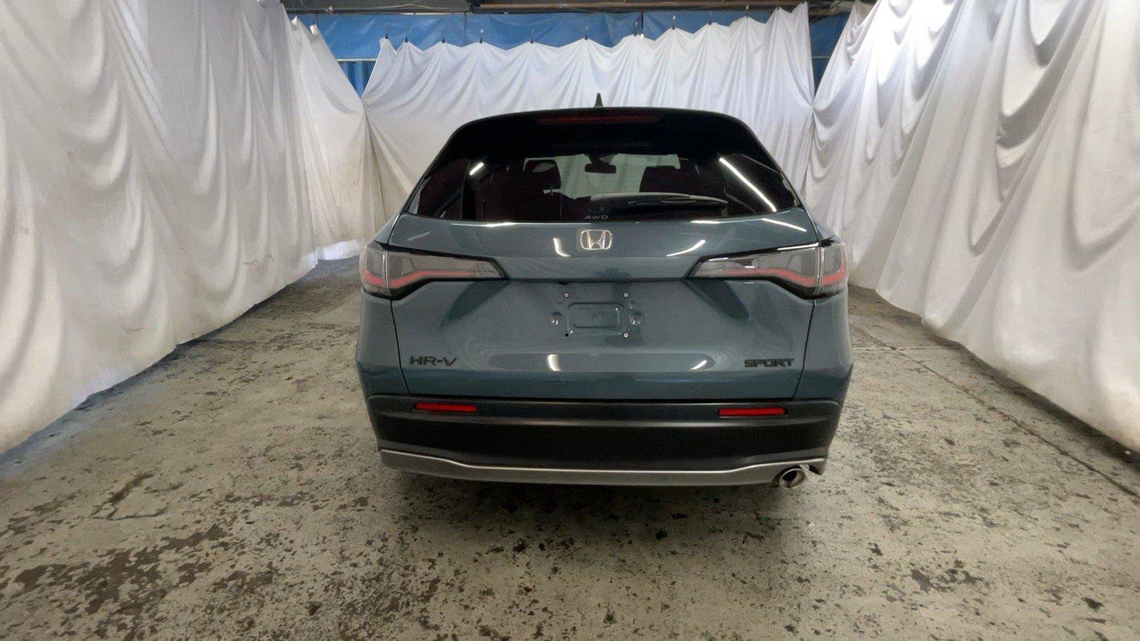 Used 2026 Honda HR-V Sport image 9