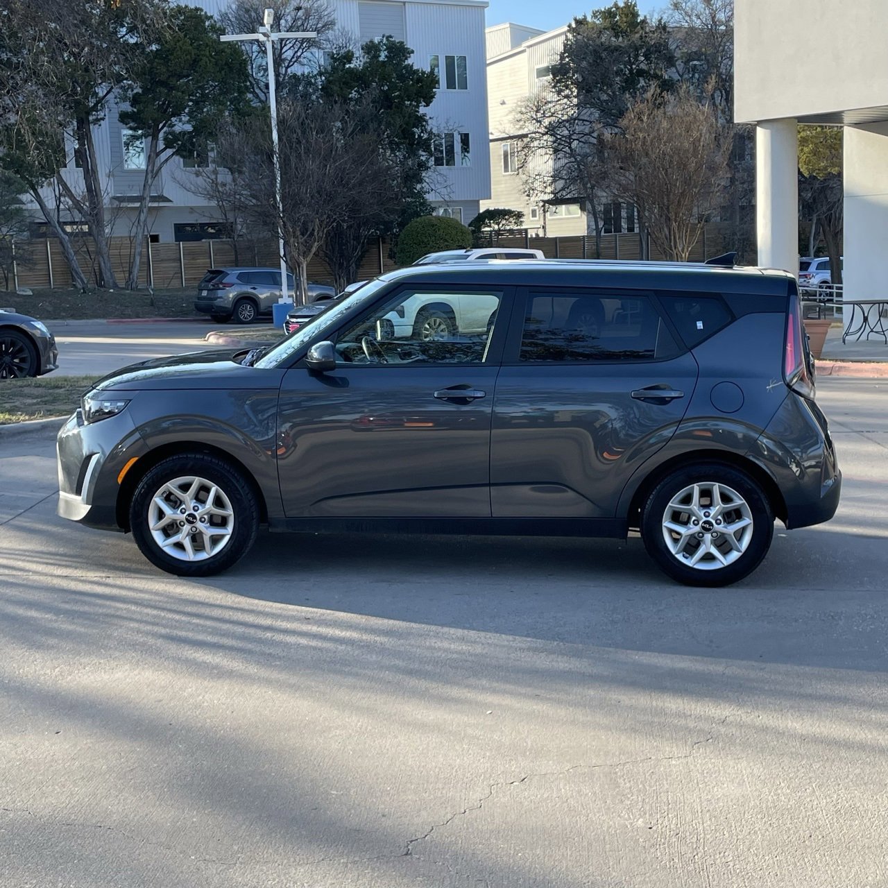 Used 2024 Kia Soul LX w/ Option Group 015 image 3