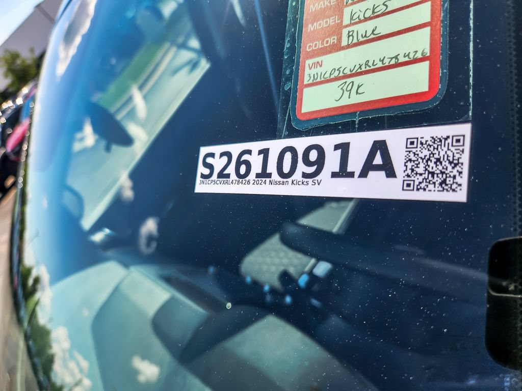 Used 2024 Nissan Kicks SV w/ Exterior Package FWD image 23