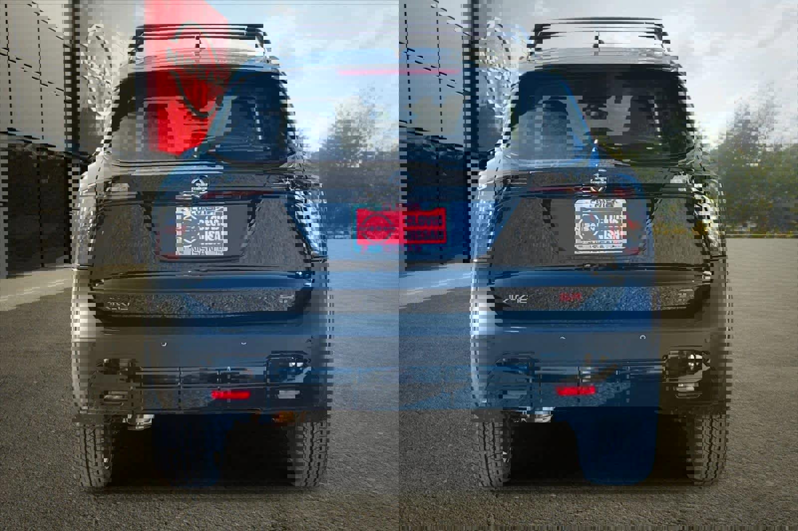 New 2026 Nissan Kicks SR w/ Illumination Package image 8