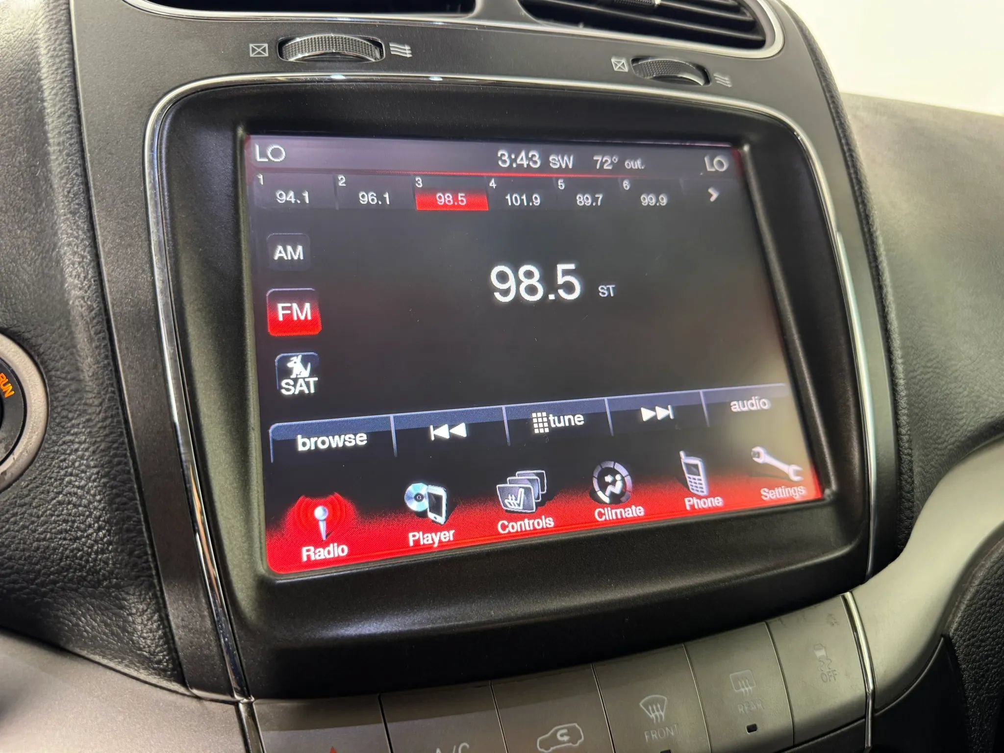 Used 2015 Dodge Journey Crossroad w/ Flexible Seating Group AWD/4WD image 19