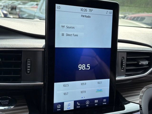 Used 2023 Ford Explorer Limited w/ Limited Technology Package AWD/4WD image 15