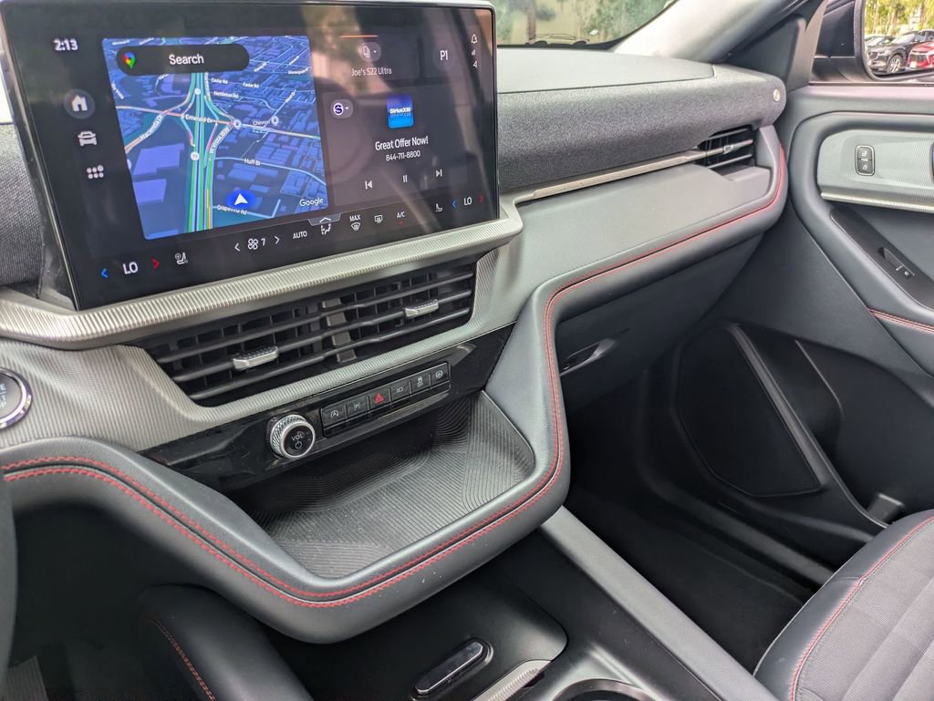 Used 2025 Ford Explorer ST-Line w/ ST-Line Street Pack image 20