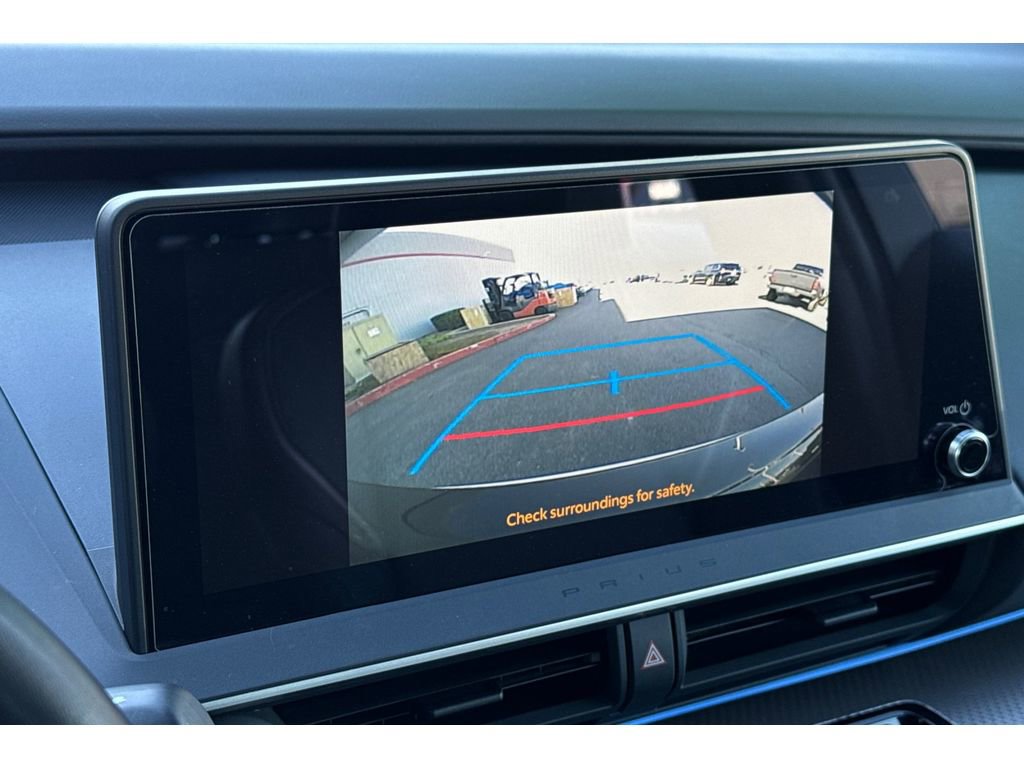 Used 2024 Toyota Prius XLE image 21