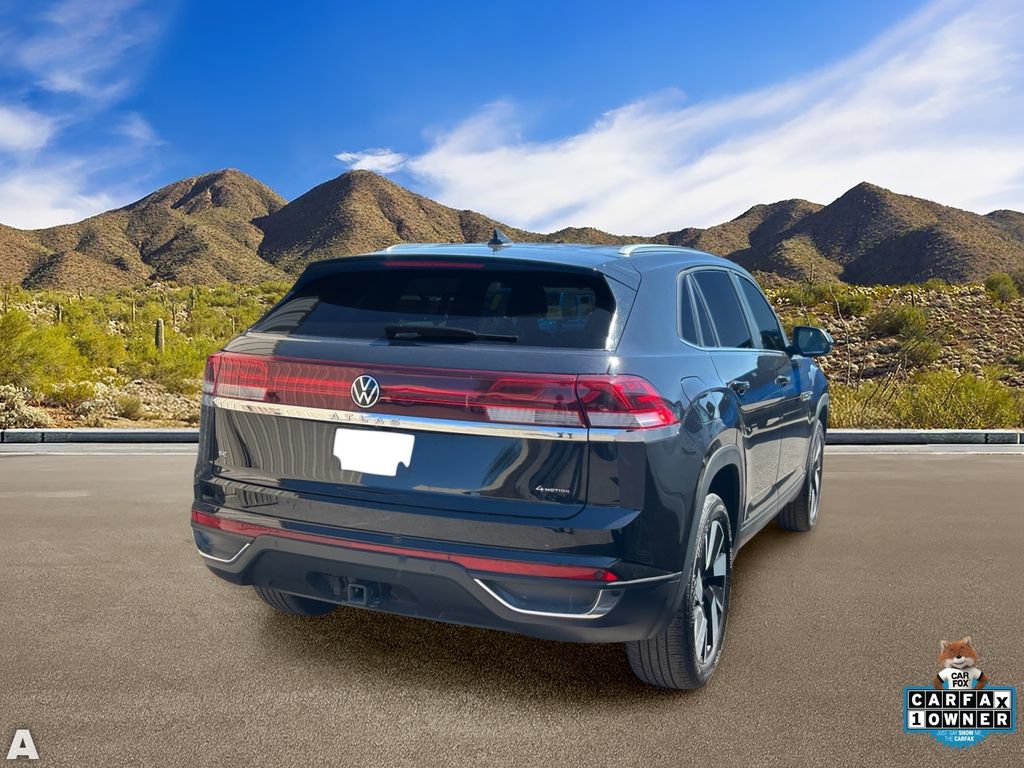 Used 2025 Volkswagen Atlas Cross Sport SE AWD/4WD image 4