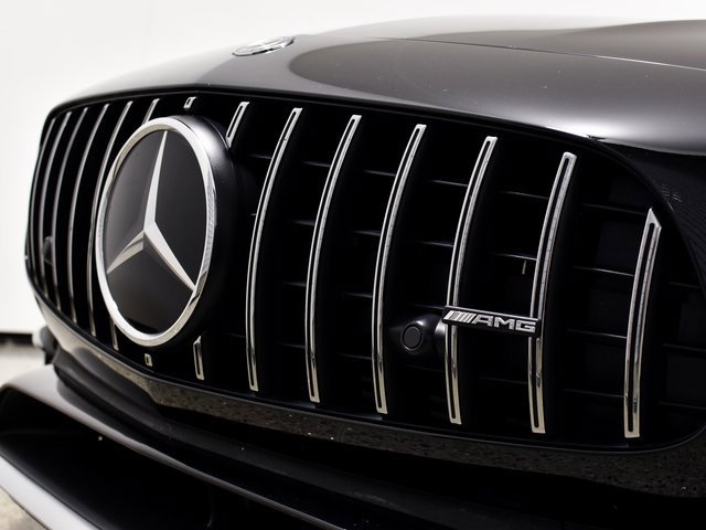 Used 2019 Mercedes-Benz AMG GT image 4