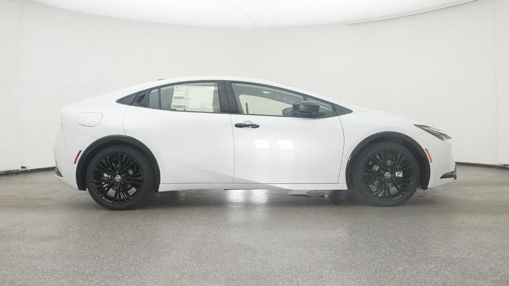 New 2026 Toyota Prius Plug-In Hybrid image 26