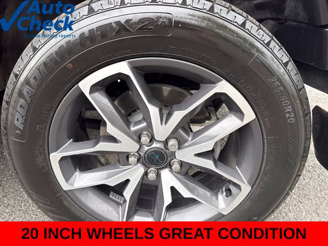 Used 2024 Jeep Wrangler Unlimited w/ Convenience Group AWD/4WD image 11