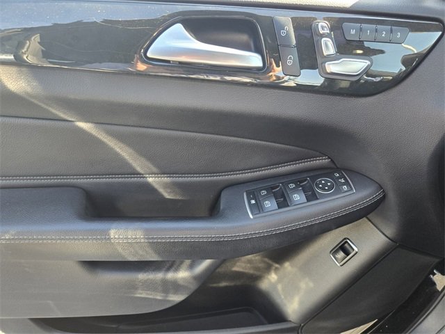 Used 2018 Mercedes-Benz GLE 350 4MATIC image 33