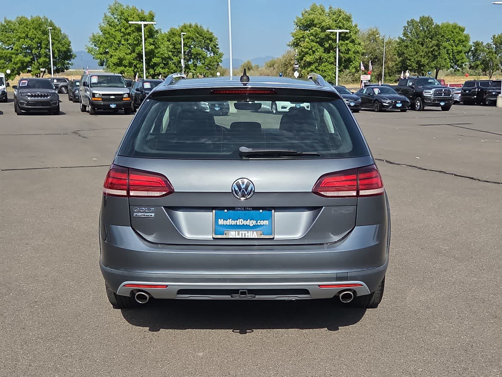 Used 2019 Volkswagen Golf Alltrack SE AWD/4WD image 13