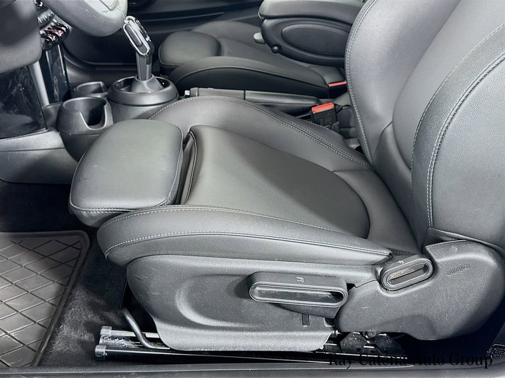 Used 2023 MINI Cooper S FWD image 19