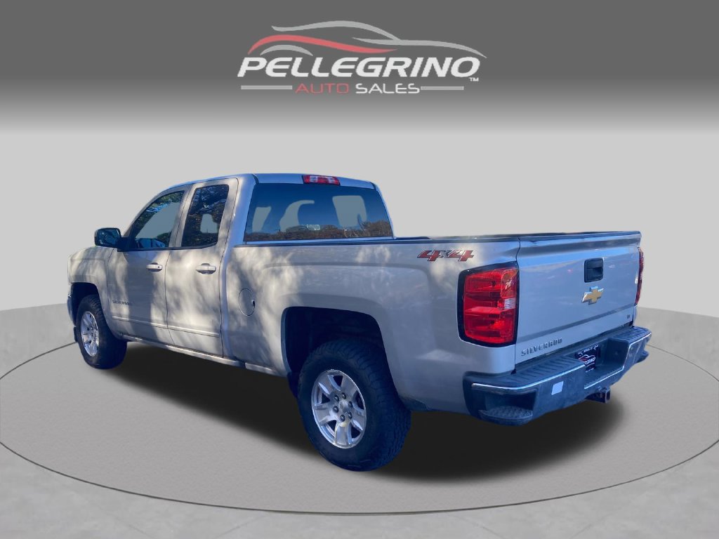 Used 2018 Chevrolet Silverado 1500 LT w/ All Star Edition AWD/4WD image 4