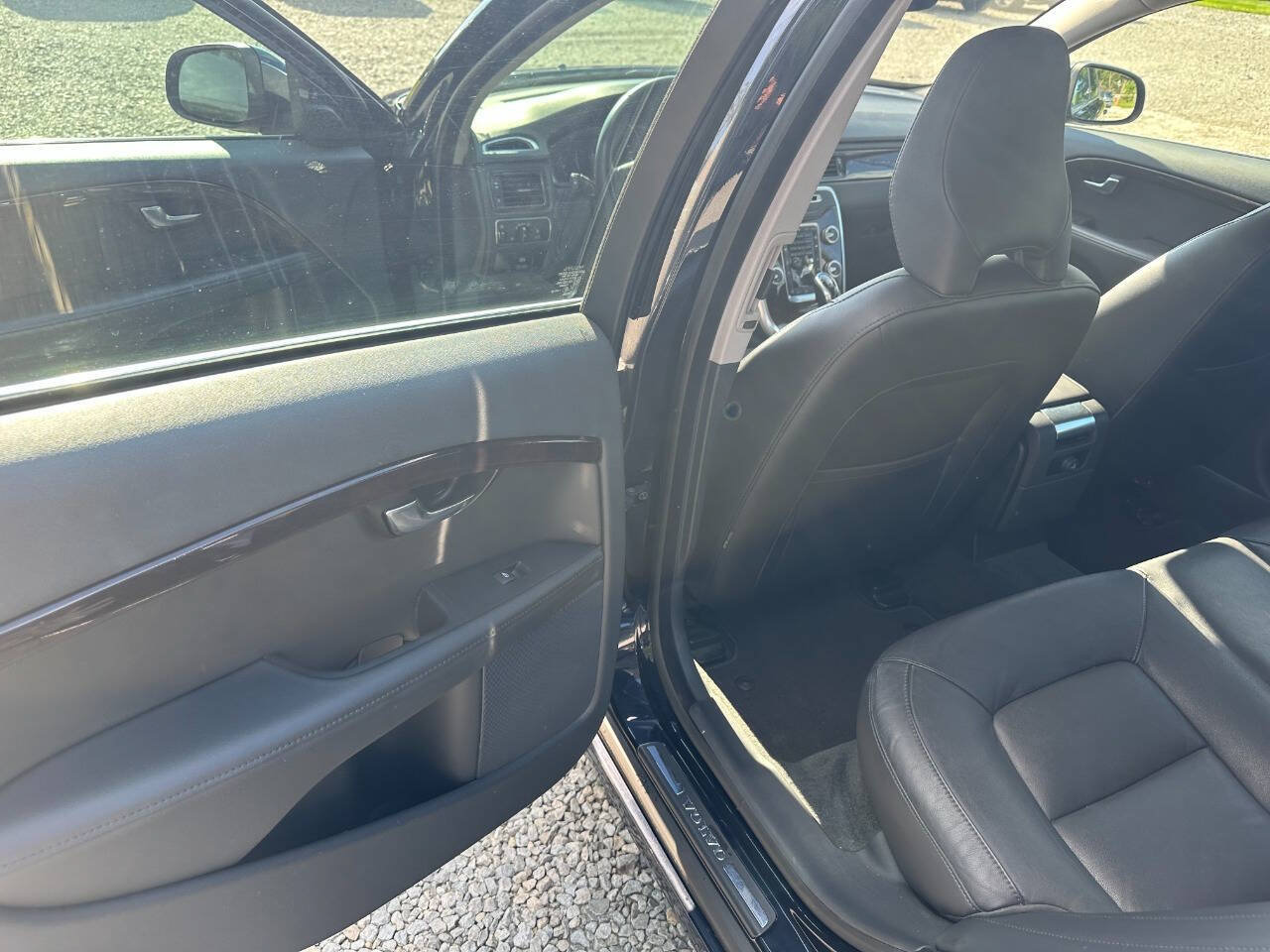 Used 2015 Volvo S80 T5 FWD image 11