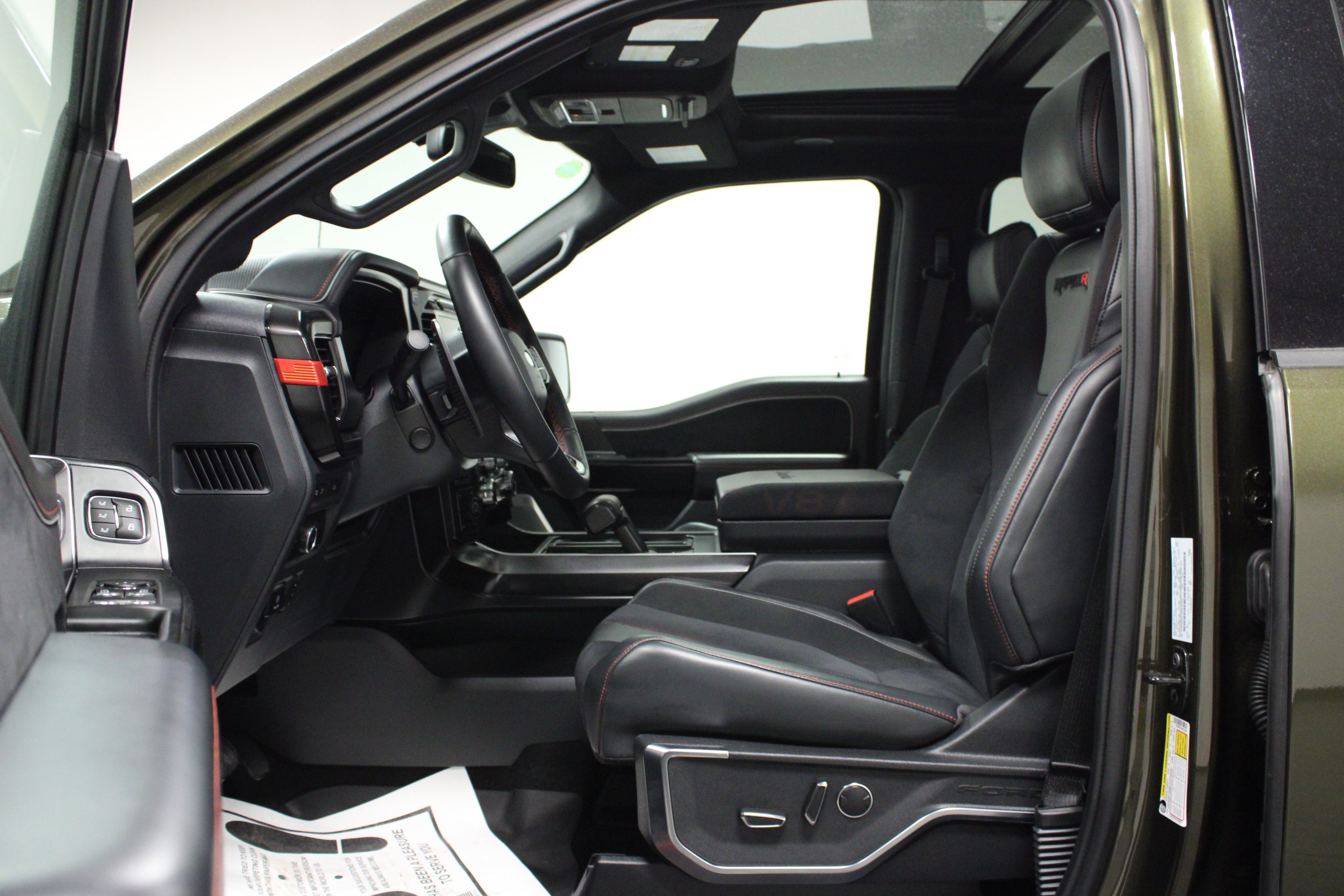 Used 2024 Ford F150 Raptor w/ Equipment Group 803A Raptor R AWD/4WD image 12