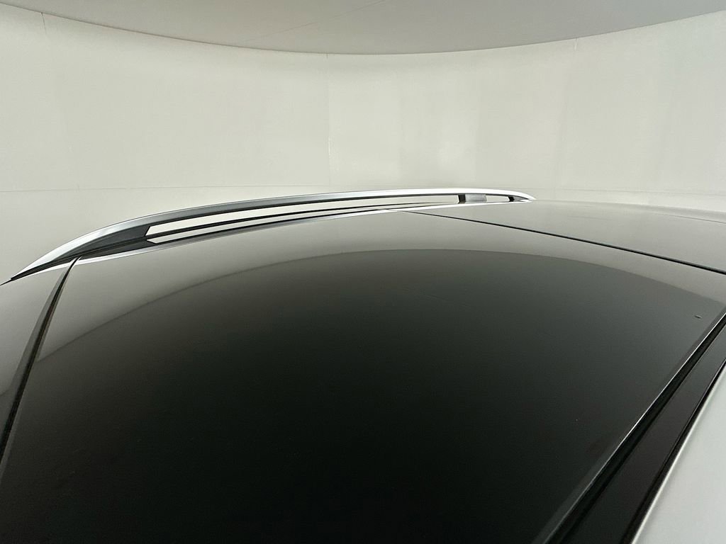 Used 2023 Mercedes-Benz GLB 250 4MATIC image 28