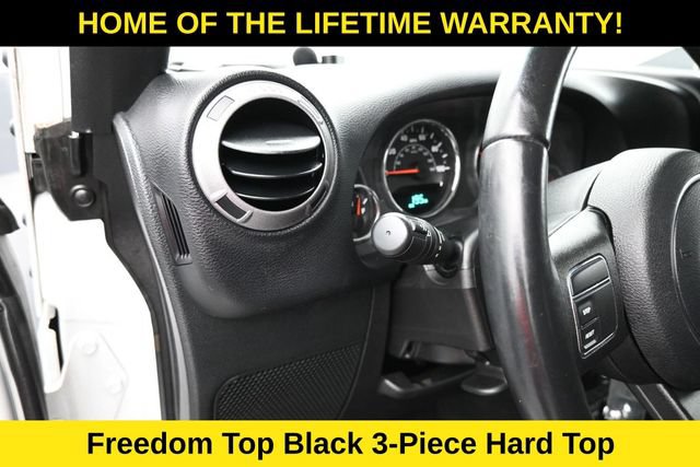 Used 2017 Jeep Wrangler Unlimited Sport w/ Quick Order Package 24S AWD/4WD image 16