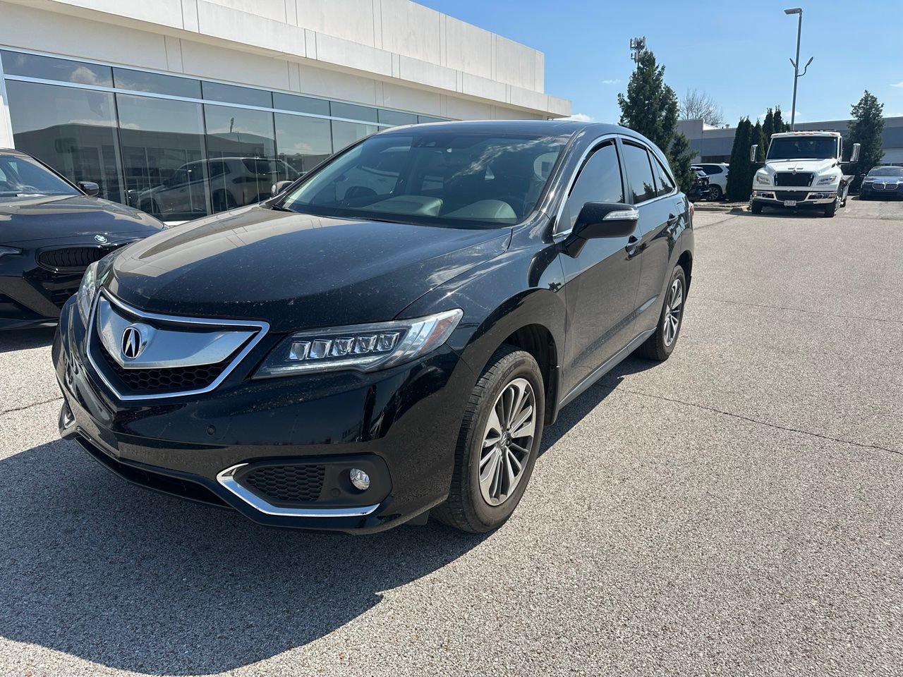 Used 2018 Acura RDX AWD w/ Advance Package image 2