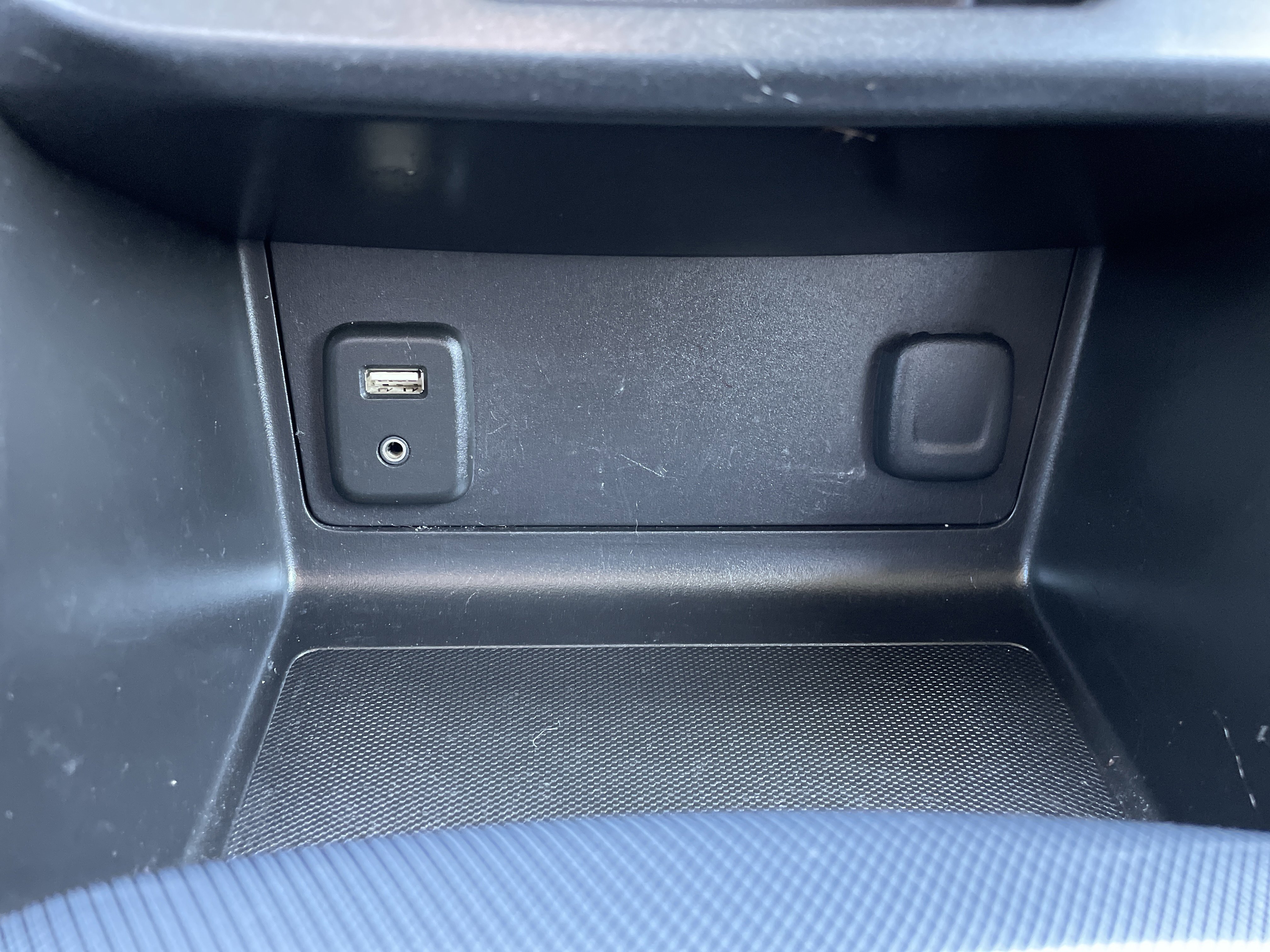 Used 2017 Chevrolet Colorado Z71 AWD/4WD image 33