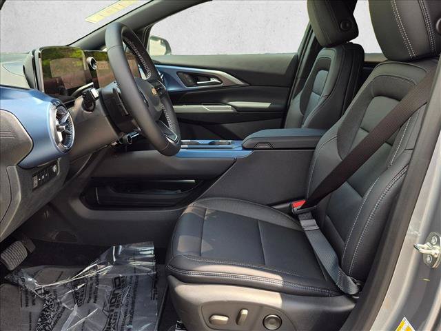 New 2026 Chevrolet Equinox EV LT AWD/4WD image 4