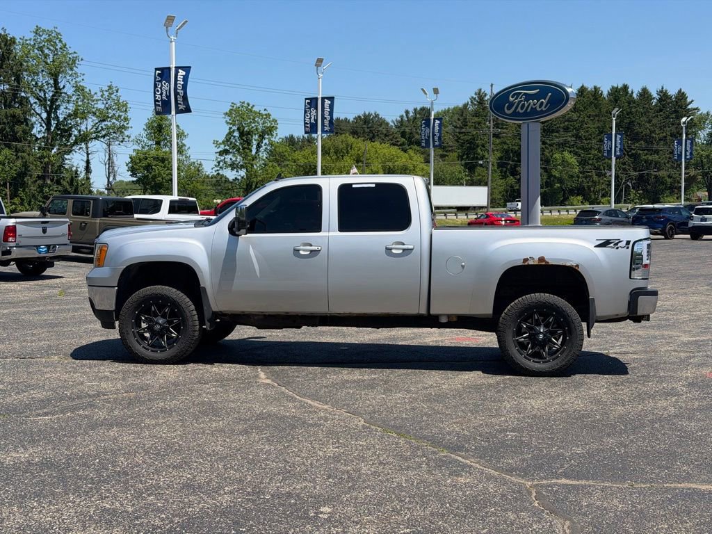 Used 2012 GMC Sierra 2500 SLT w/ SLT Convenience Package AWD/4WD image 4