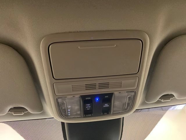 Used 2025 Honda Odyssey Touring image 14